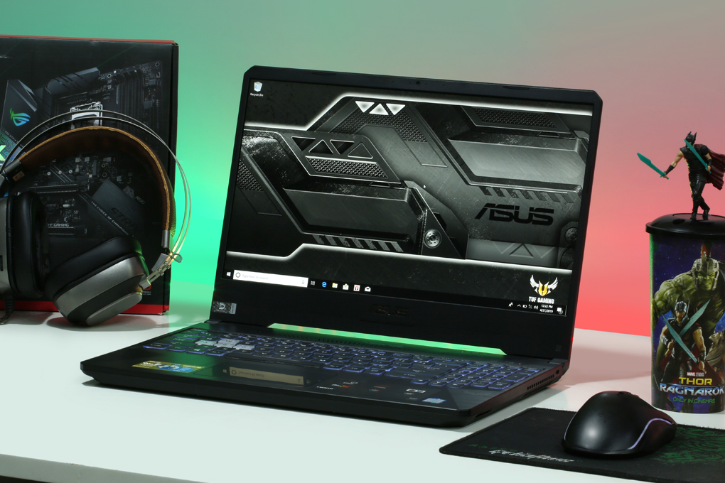 Laptop Asus Gaming FX505GE i7 8750H/8GB/1TB/GTX1050Ti/Win10 (BQ056T) - 17