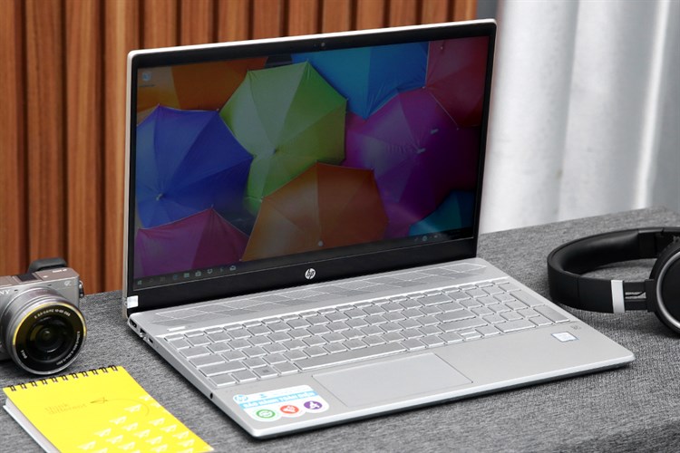 Laptop HP Pavilion 15 cs0016TU i3 8130/4GB/1TB/Win10 (4MF08PA)