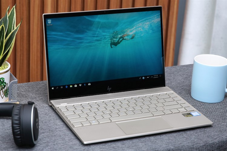 Laptop HP Envy 13 ah1010TU i5 8265U/8GB/128GB/Win10 (5HY94PA) Màu Vàng