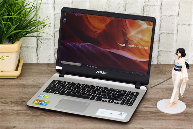 Laptop Asus VivoBook X507UF i3 8130U/4GB/1TB/2GB MX130/Win10 (EJ117T) Màu Vàng
