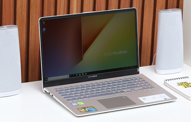 Laptop Asus S530UN BQ255T với trọng lượng khá nhẹ và độ mỏng 18mm