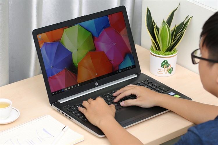 Laptop HP  15 da1031TX i5 8265U/4GB/1TB/2GB MX110/Win10 (5NK55PA) Màu Bạc