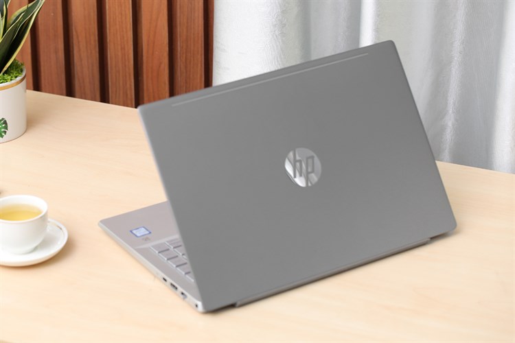 Laptop HP Pavilion 14 ce1012TU i5 8265U/4GB/1TB/Win10 (5JN66PA)