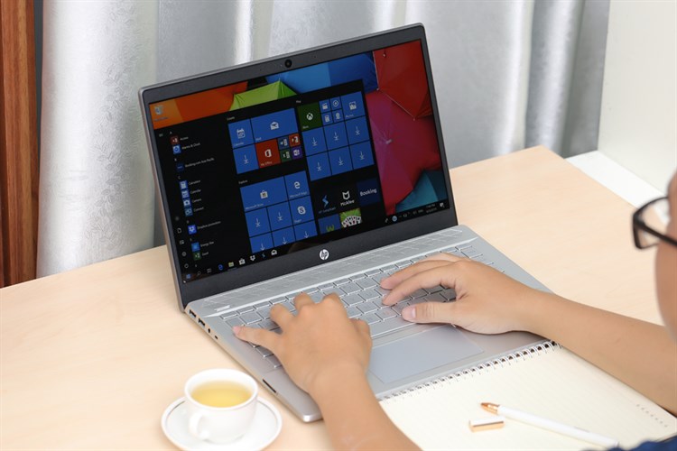 Laptop HP Pavilion 14 ce1012TU i5 8265U/4GB/1TB/Win10 (5JN66PA)