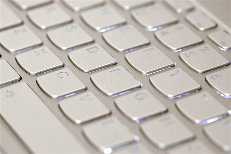 Laptop Lenovo Yoga C930 13IKB i7 8550U/16GB/512GB/Win10 (81C4009QVN) Màu Xám