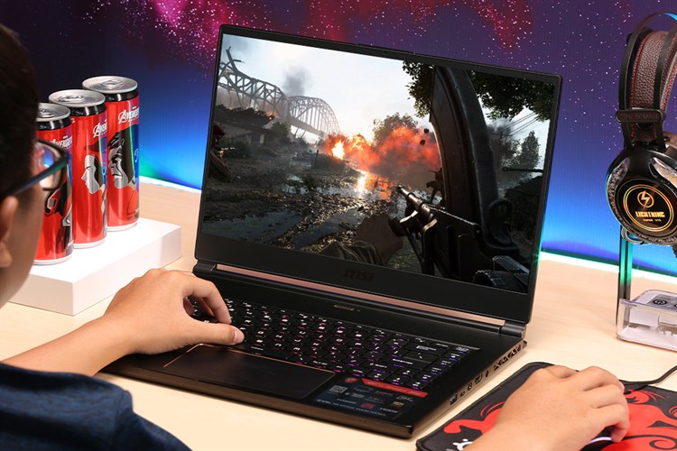 Laptop MSI GS65 8SE i7 8750H/8Gb/256GB/ GTX 2060/Win10 (225VN)