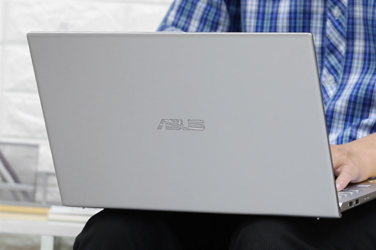 Laptop Asus VivoBook A512FA i5 8265U/8GB/1TB/Win10 (EJ552T) Màu Bạc