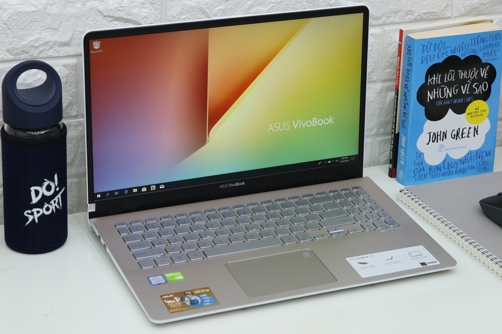 Laptop Asus VivoBook S530FN i7 8565U/8GB/512GB/2GB MX150/Win10 (BQ141T) Màu Vàng