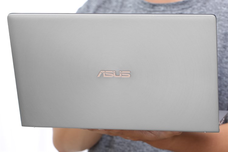 Laptop Asus Zenbook UX333FA i5 8265U/8GB/256GB/Túi/Win10 (A4046T) Màu Bạc