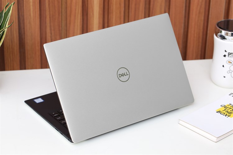 Laptop Dell XPS 13 9370 i7 8550U/8GB/256GB/Win10 (415PX1) Màu Bạc