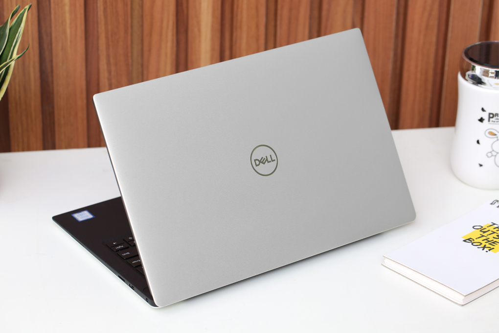 Laptop Dell XPS 13 9370 i7 8550U/8GB/256GB/Win10 (415PX1) - 13