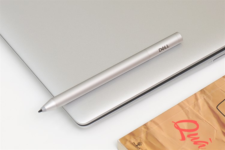 Laptop Dell Inspiron 5482 i7 8565U/8GB/256GB/Touch/Pen/Win10 (C4TI7007W) Màu Bạc