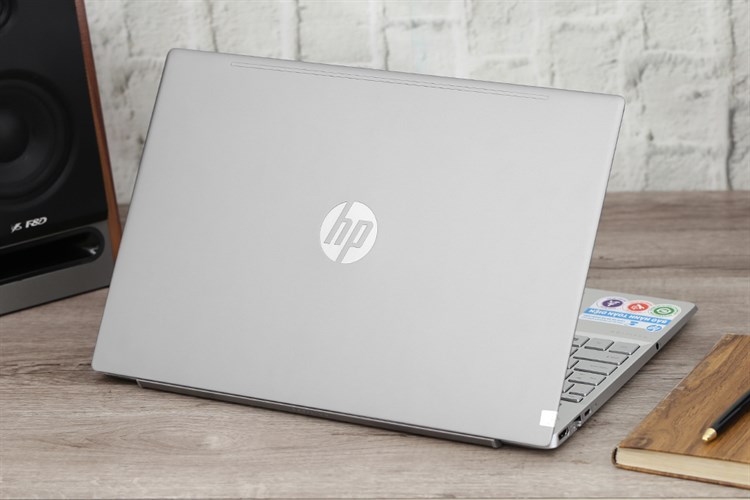 Laptop HP Pavilion 15 cs2057TX i5 8265U/4GB/1TB/2GB MX130/Win10 (6YZ20PA) Màu Xám