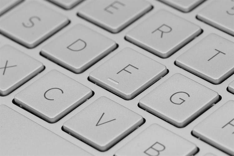 Laptop HP Pavilion 15 cs2057TX i5 8265U/4GB/1TB/2GB MX130/Win10 (6YZ20PA) Màu Xám