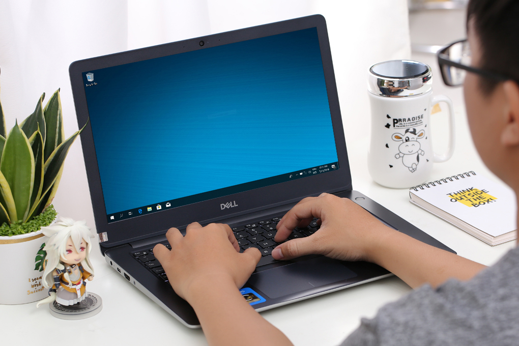 Laptop Dell Vostro 5370 i5 8250U/4GB/256GB/Office365/Win10 (7M6D51) - 14