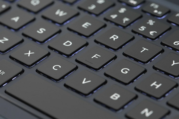 Laptop Dell Vostro 5370 i5 8250U/4GB/256GB/Office365/Win10 (7M6D51) Màu Xám