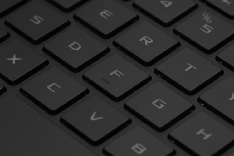 Laptop Asus Gaming Rog Zephyrus GU502G i7 9750H/16GB/512GB/ GTX1660Ti/Túi/Win10 (ES014T)