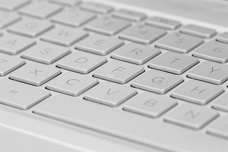 Laptop HP Palivion 14 ce2039TU i5 8265U/4GB/1TB/Win10 (6YZ15PA) Màu Bạc