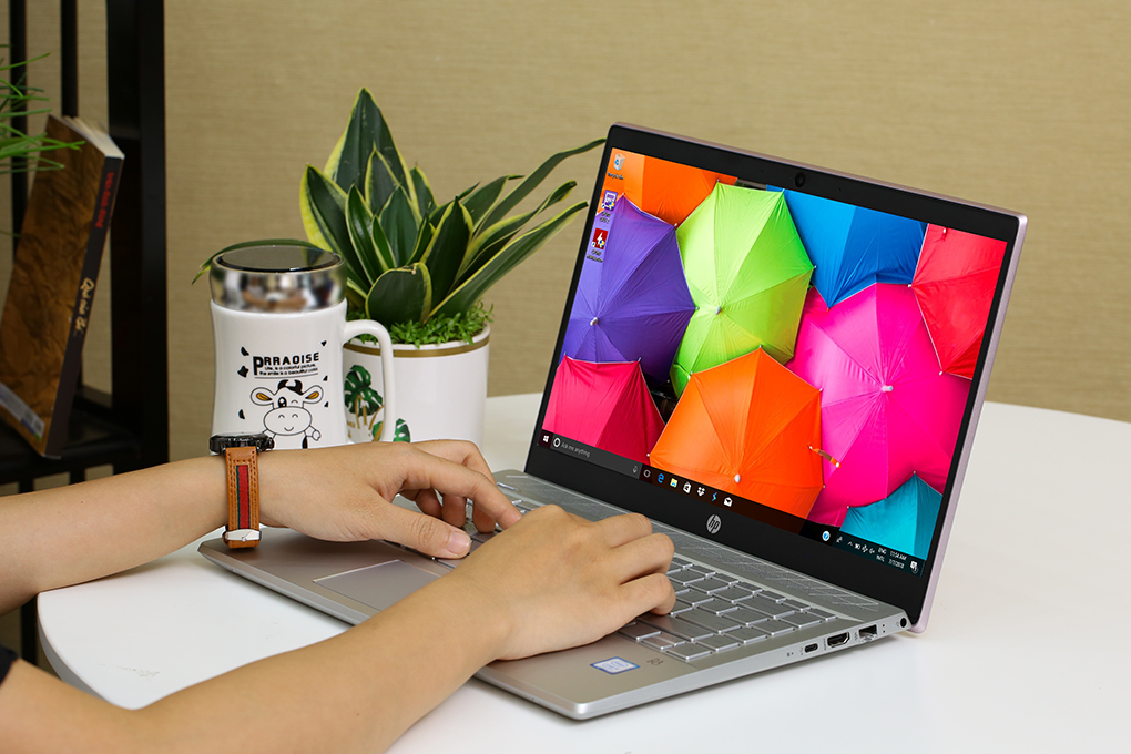 Laptop HP Pavilion 14 ce2038TU i5 8265U/4GB/1TB/Win10 (6YZ21PA) Màu Hồng