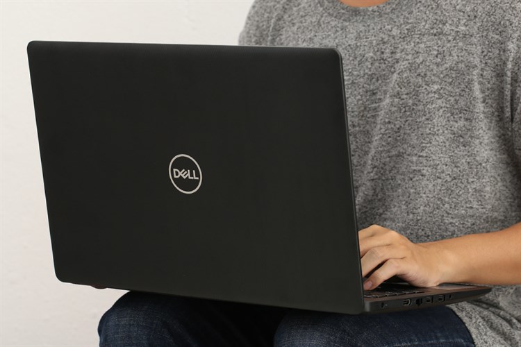 Laptop Dell Inspiron 3580 i7 8565U/8GB/256GB/2GB AMD520/Win10 (70188447) Màu Đen