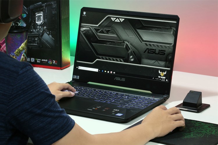 Laptop Asus Gaming FX505GE i7 8750H/8GB/512GB/4GB GTX1050Ti/Win10 (AL440T)