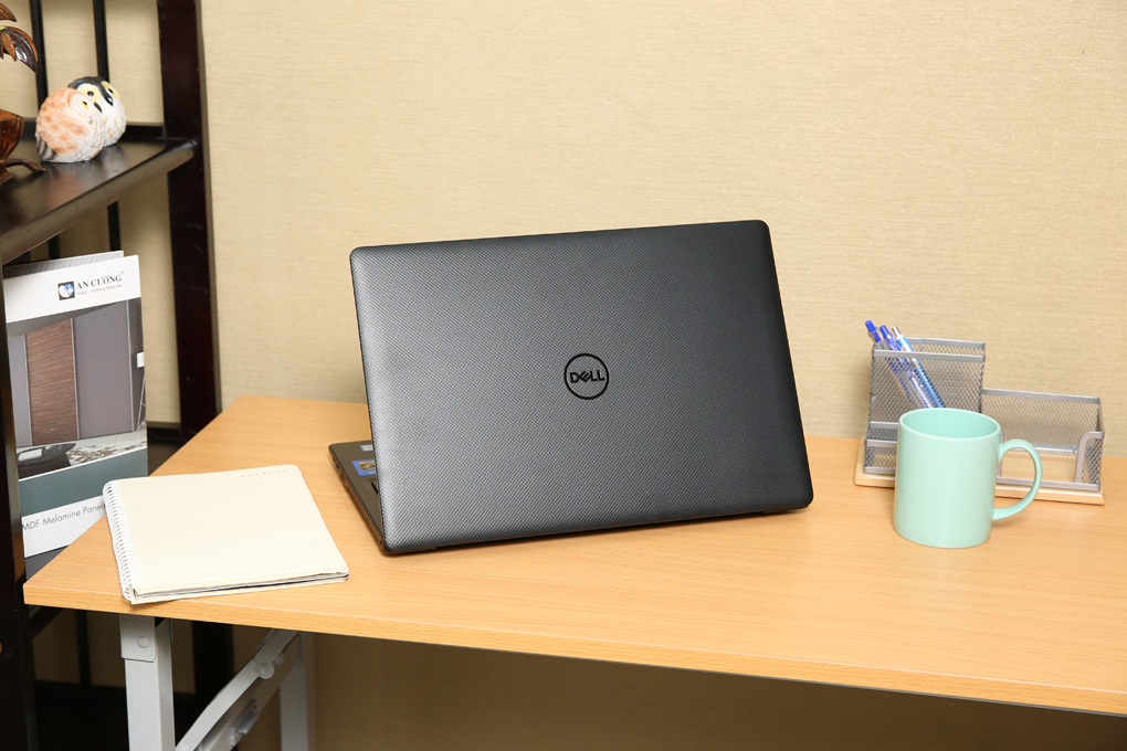 Laptop Dell Vostro 3580 i5 8265U/4GB/1TB/2GB AMD520/Win10 (P75F010V80I) Màu Đen