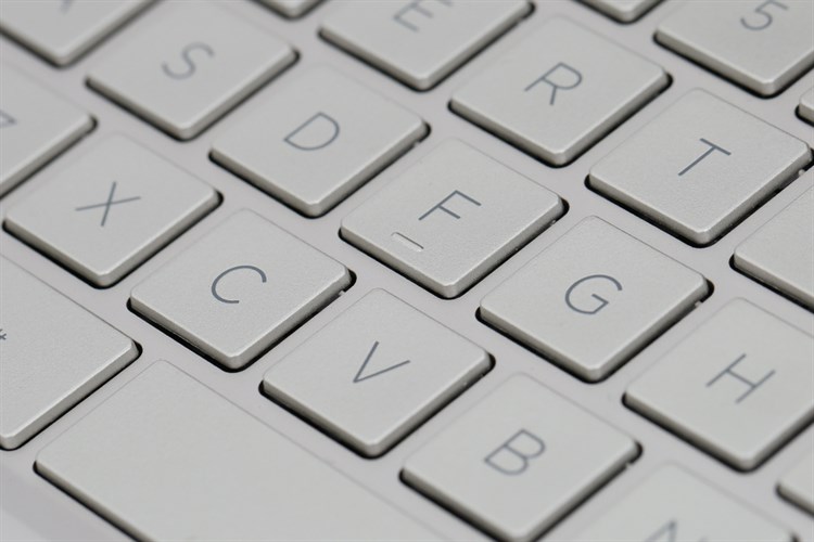 Laptop HP Pavilion 14 ce2100TX i5 8265U/8GB+16GB/1TB/2GB MX130/Win10 (7YA48PA) Màu Vàng