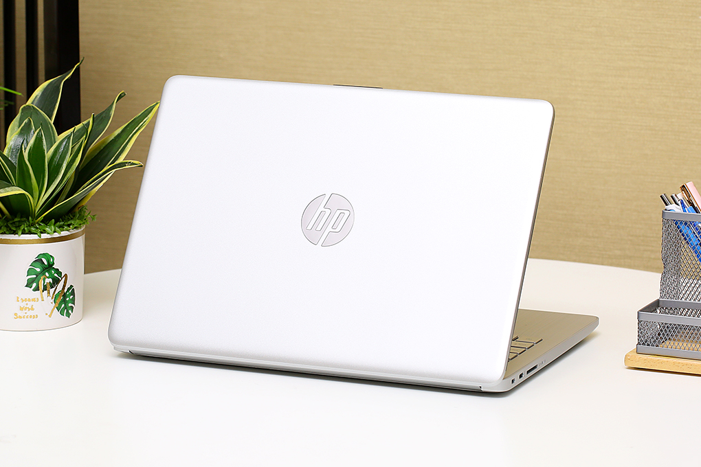 Laptop HP 14s dk0097au R3 3200U/4GB/1TB/Win10 (7VH92PA) Màu Bạc
