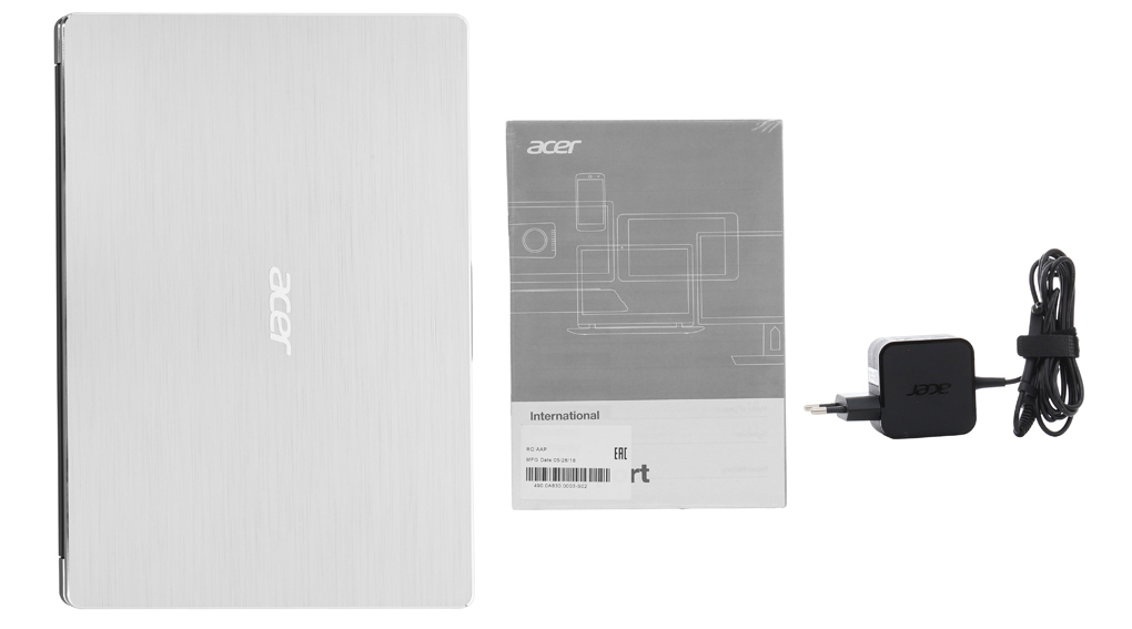 Bộ sản phẩm gồm: Thùng máy, Sạc Laptop Acer