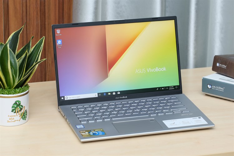 Laptop Asus VivoBook A412FA i3 8145U/4GB/32GB+512GB/Win10 (EK661T) Màu Bạc