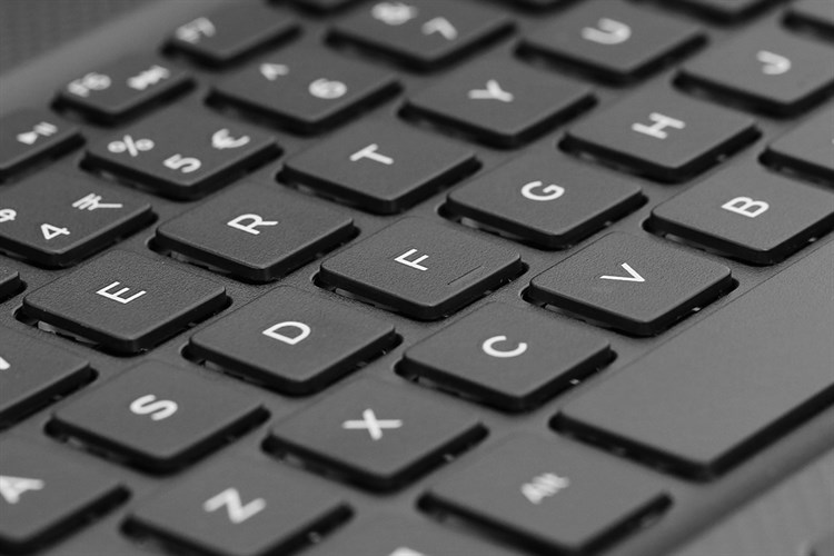 Laptop Dell Vostro 3590 i3 10110U/4GB/1TB/Win10 (V5I3505W) Màu Đen