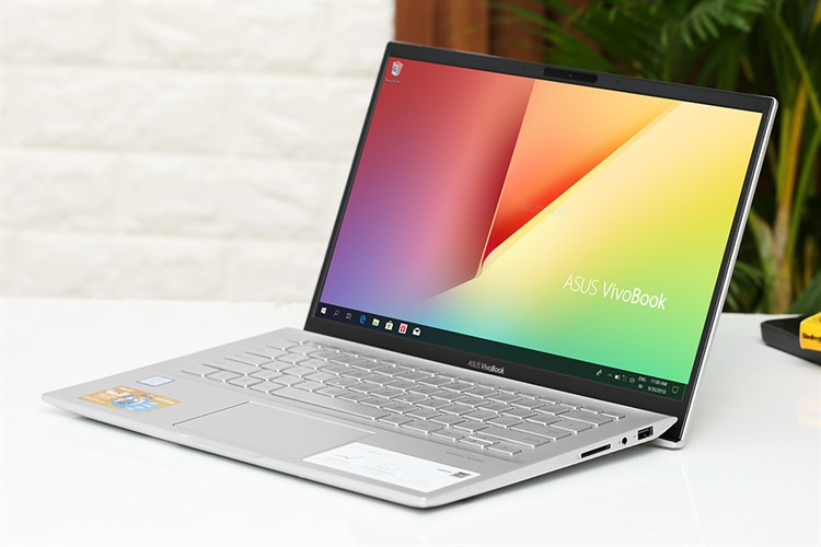 Laptop Asus VivoBook S14 S431 i7 8565U/8GB+32GB/512GB/Win10 (EB131T) Màu Bạc