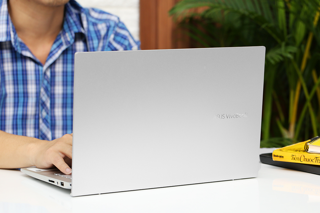 Laptop Asus VivoBook S14 S431 i7 8565U/8GB+32GB/512GB/Win10 (EB131T) Màu Bạc