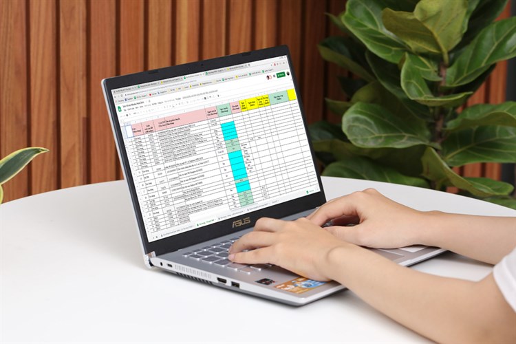 Laptop Asus VivoBook D409DA R3 3200U/4GB/512GB/Win10 (EK118T)