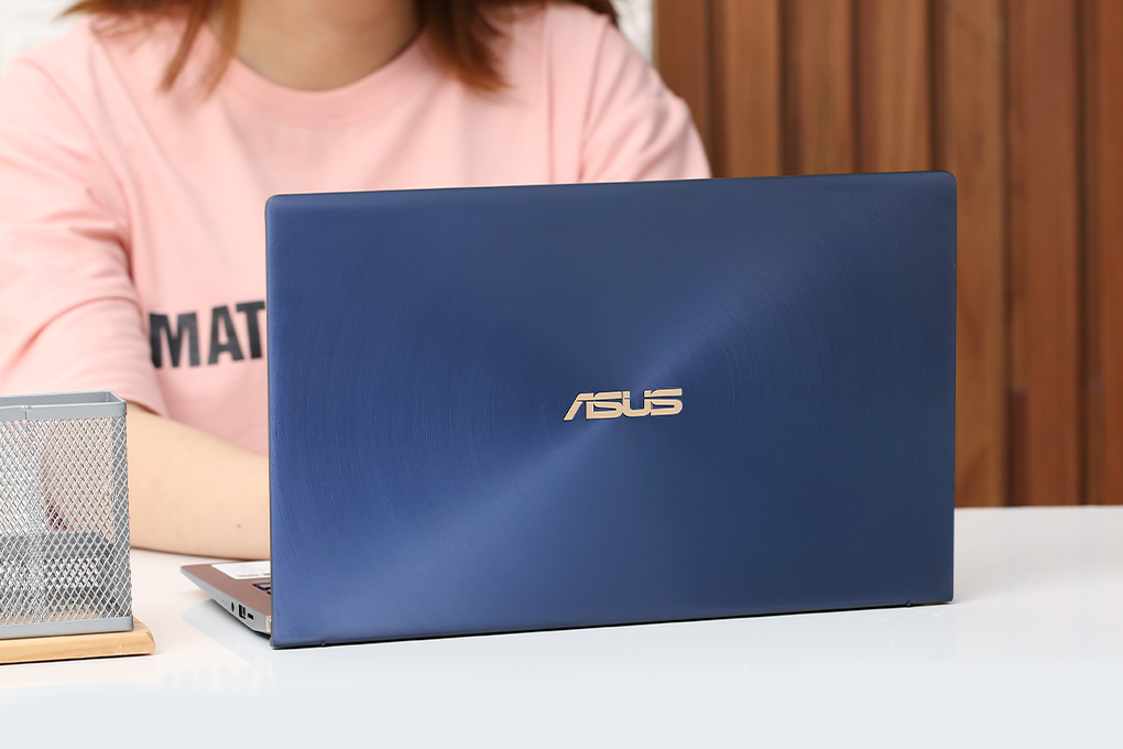 Laptop Asus ZenBook UX434F i7 10510U/16GB/512GB/2GB MX250/Túi/Win10 (A6173T) - 17