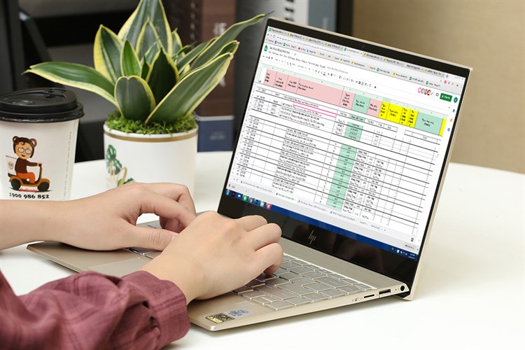 Laptop HP Envy 13 aq1021TU i5/10210U/8GB/256GB/Win10 (8QN79PA) Màu Vàng