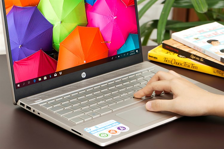Laptop HP Pavilion 14 ce3014TU i3 1005G1/4GB/256GB/Win10 (8QP03PA) Màu Vàng