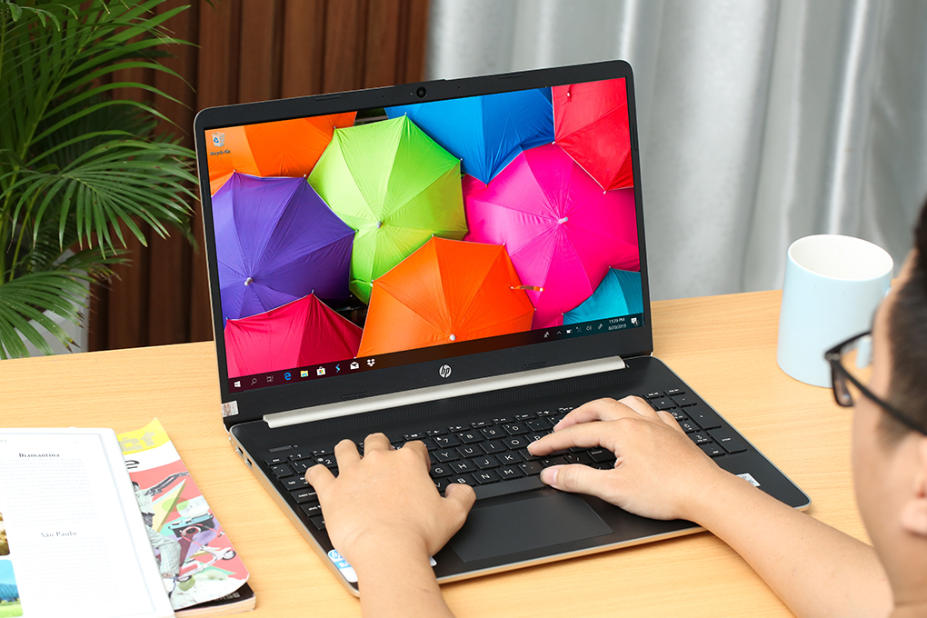 Laptop HP 15s fq1018TU i5 1035G1/8GB/512GB/Win10 (8UZ00PA) - 15