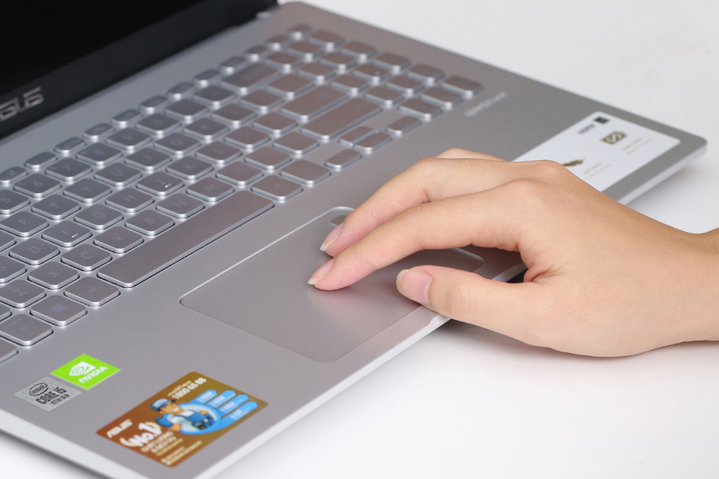 Laptop Asus VivoBook X509JP i5 1035G1/8GB/512GB/2GB MX330/Win10 (EJ023T) Màu Bạc