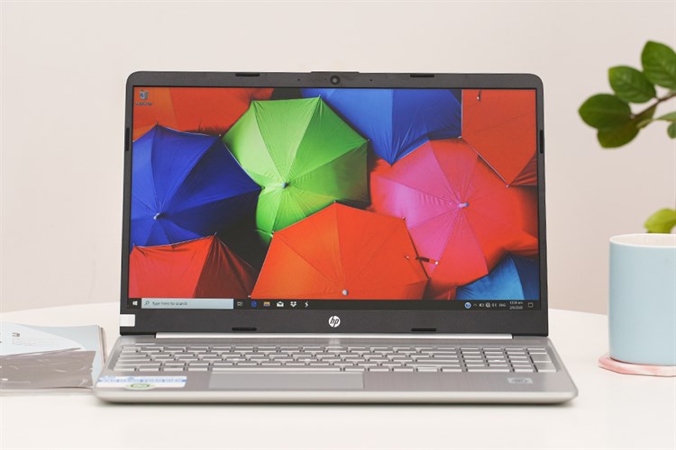 Laptop HP 15s fq1105TU i5 1035G1/8GB/512GB/Win10 (193P7PA) Màu Bạc