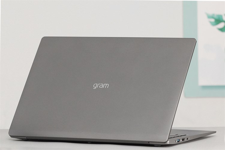 Laptop LG Gram 17  i7 1065G7/8GB/512GB/Win10 (17Z90N-V.AH75A5) Màu Xám
