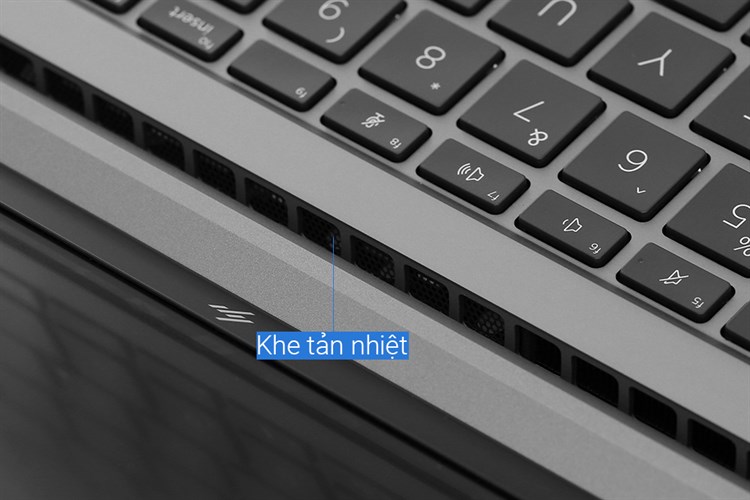 Laptop HP Zbook Firefly 14 G7 i7 10510U/16GB/512GB/4GB Quadro P520/Win10 Pro (8VK71AV) Màu Bạc