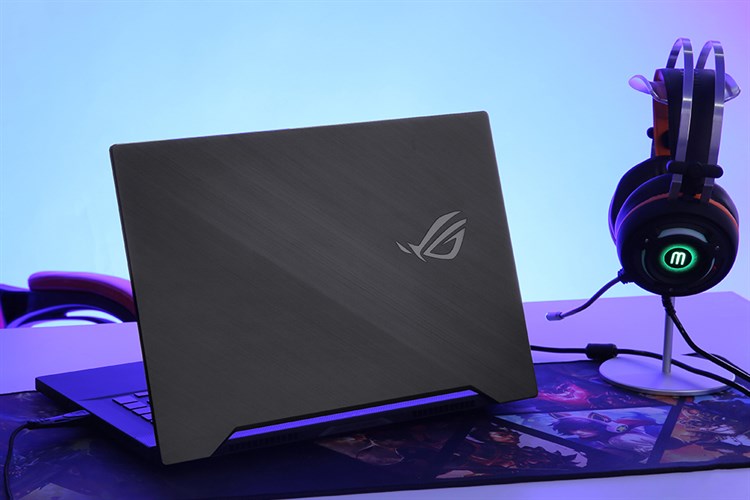 Laptop Asus Rog Zephyrus GU502LU i7 10750H/16GB/512GB/240Hz 3ms/6GB GTX1660Ti/Balo/Chuột/Win10 (AZ006T) Màu Đen