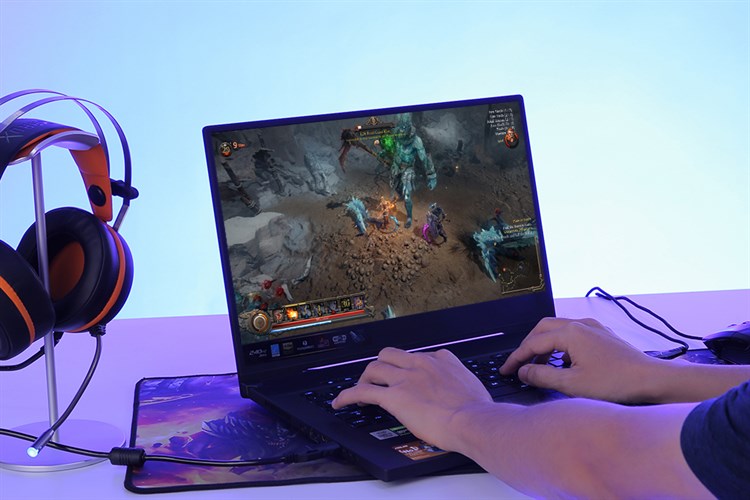 Laptop Asus Rog Zephyrus GU502LU i7 10750H/16GB/512GB/240Hz 3ms/6GB GTX1660Ti/Balo/Chuột/Win10 (AZ006T) Màu Đen