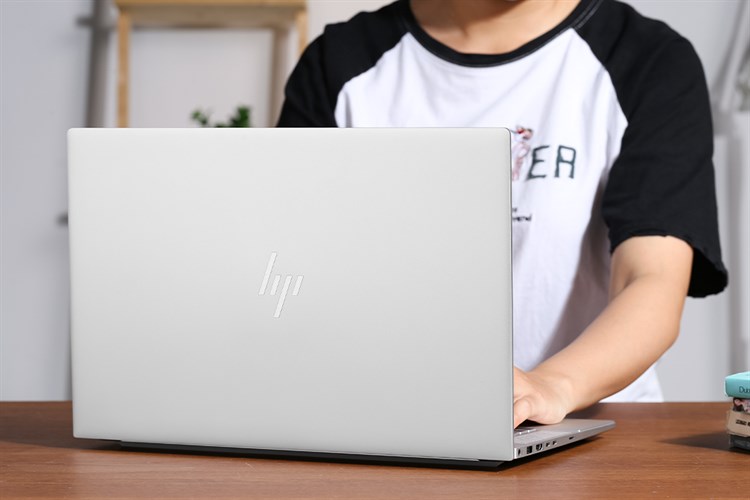 Laptop HP Envy 15 ep0145TX i7 10750H/16GB/1TB SSD/6GB GTX 1660Ti Max-Q/Office H&S2019/Touch/Win10 (231V7PA) Màu Bạc
