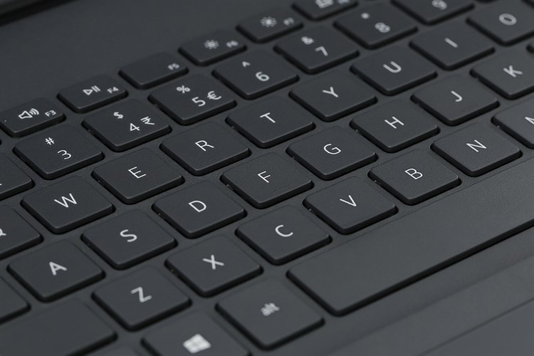 Laptop Dell Inspiron 3501 i3 1115G4/4GB/256GB/Win10 (P90F005N3501C)