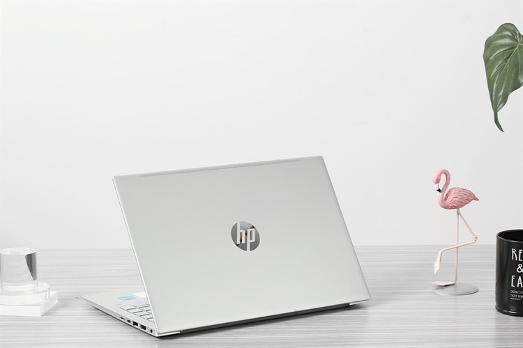 Laptop HP Pavilion 14 dv0041TU i3 1115G4/4GB/256GB/Office H&S2019/Win10 (2H3L0PA) Màu Bạc