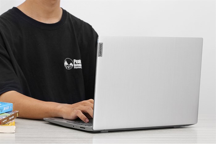 Laptop Lenovo IdeaPad Slim 3 15IIL05 i3 1005G1/4GB/512GB/Win10 (81WE0132VN) Màu Xám