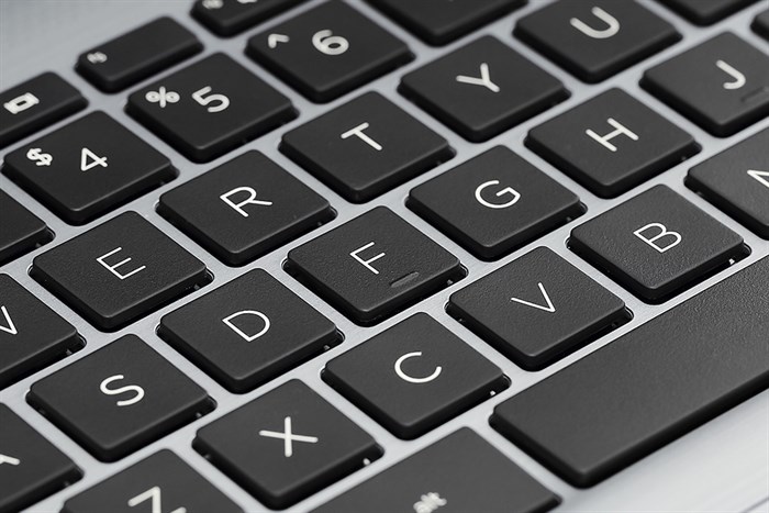 Laptop HP 340s G7 i3 1005G1/4GB/256GB/Win10 (240Q4PA) Màu Xám