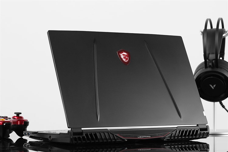 Laptop MSI Gaming GL65 Leopard 10SCXK i7 10750H/8GB/512GB/4GB GTX1650/144Hz/Balo/Chuột/Win10 (217VN) Màu Đen